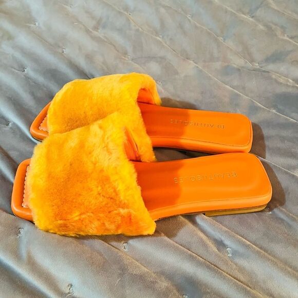 BEAUTIISOLES Faux Fur Sofie Slide Orange Shearling Leather 7.5 NIB - Picture 6 of 11